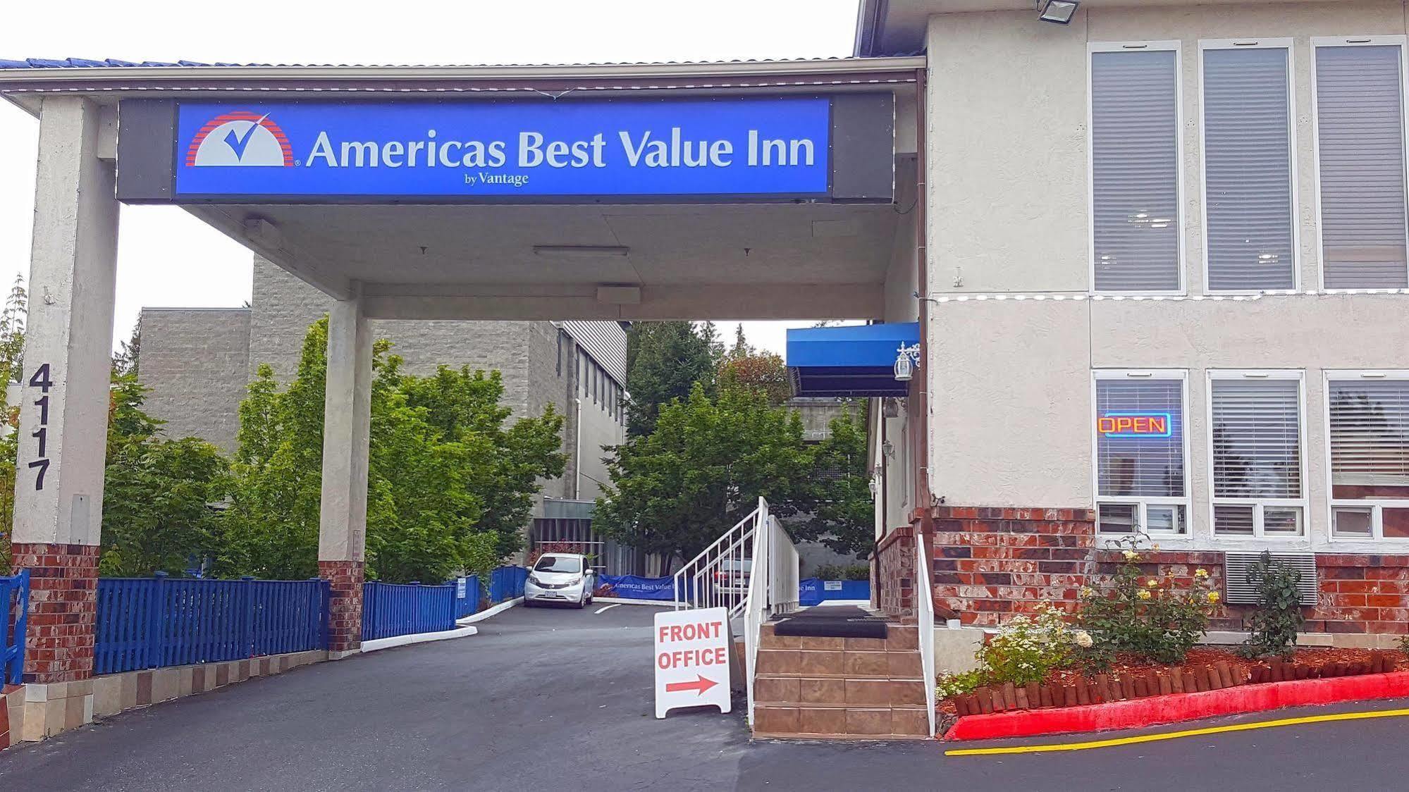 Americas Best Value Inn Lynnwood Exteriör bild